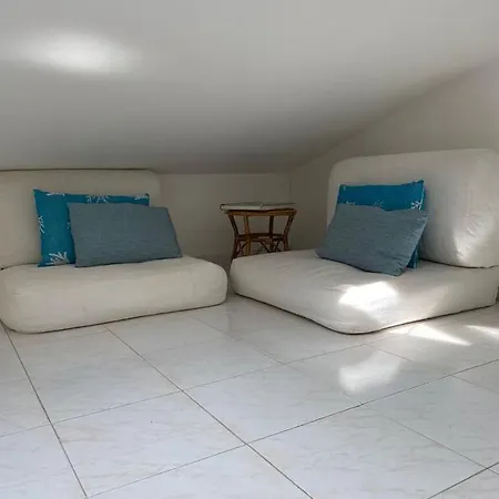A Pochi Passi Dalla Alghero